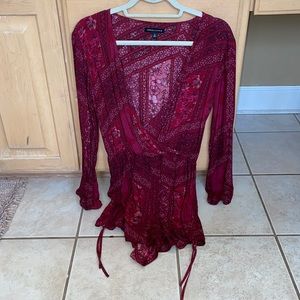 Red & pink Kendall & Kylie romper (small)